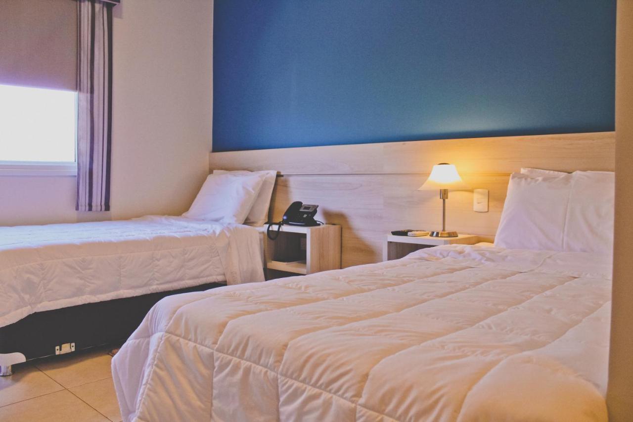 Nova Hotel Ciudad del Este Esterno foto
